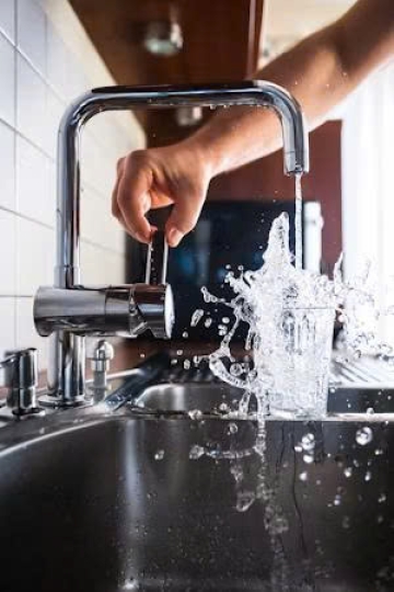 Máy nước nóng tốn điện
